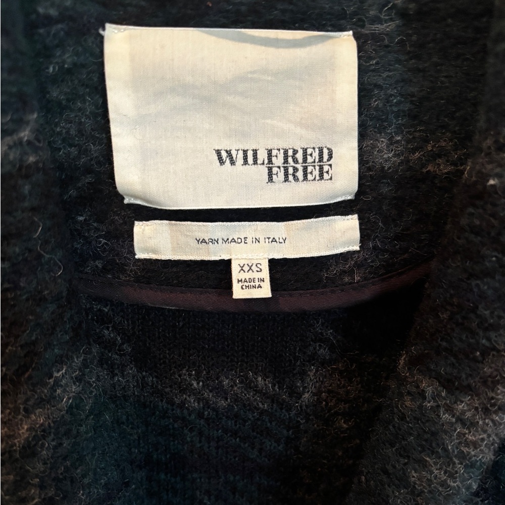 Wilfred Free Black Fuzzy Knit Sweater